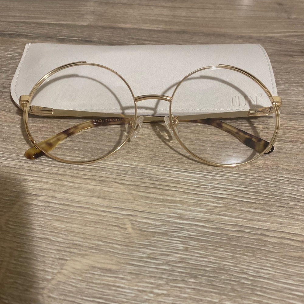 Brand new glasses frames